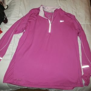 Womens nike drifit longsleeve xl
